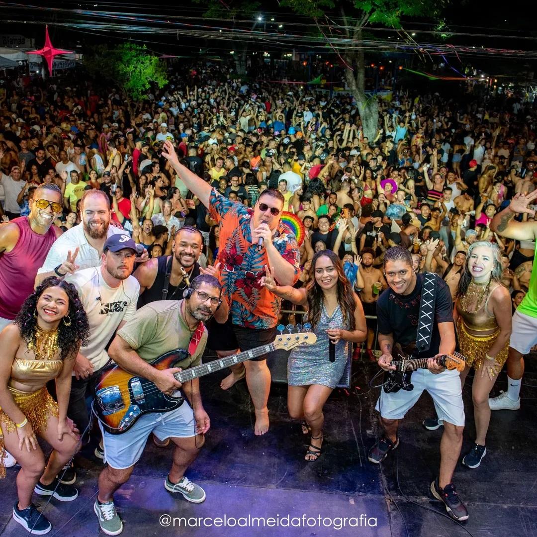 Banda Os Gravatas anima o carnaval da Região de Campinas
