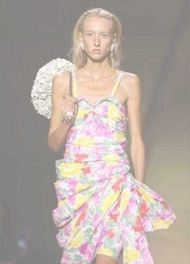 Navegue pela Categoria de Moda